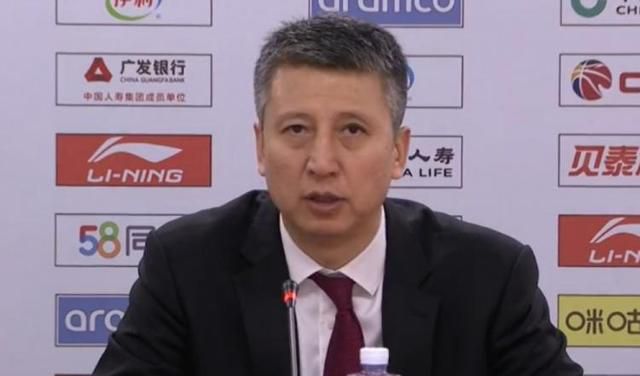 双性总裁羞涩坐莲h